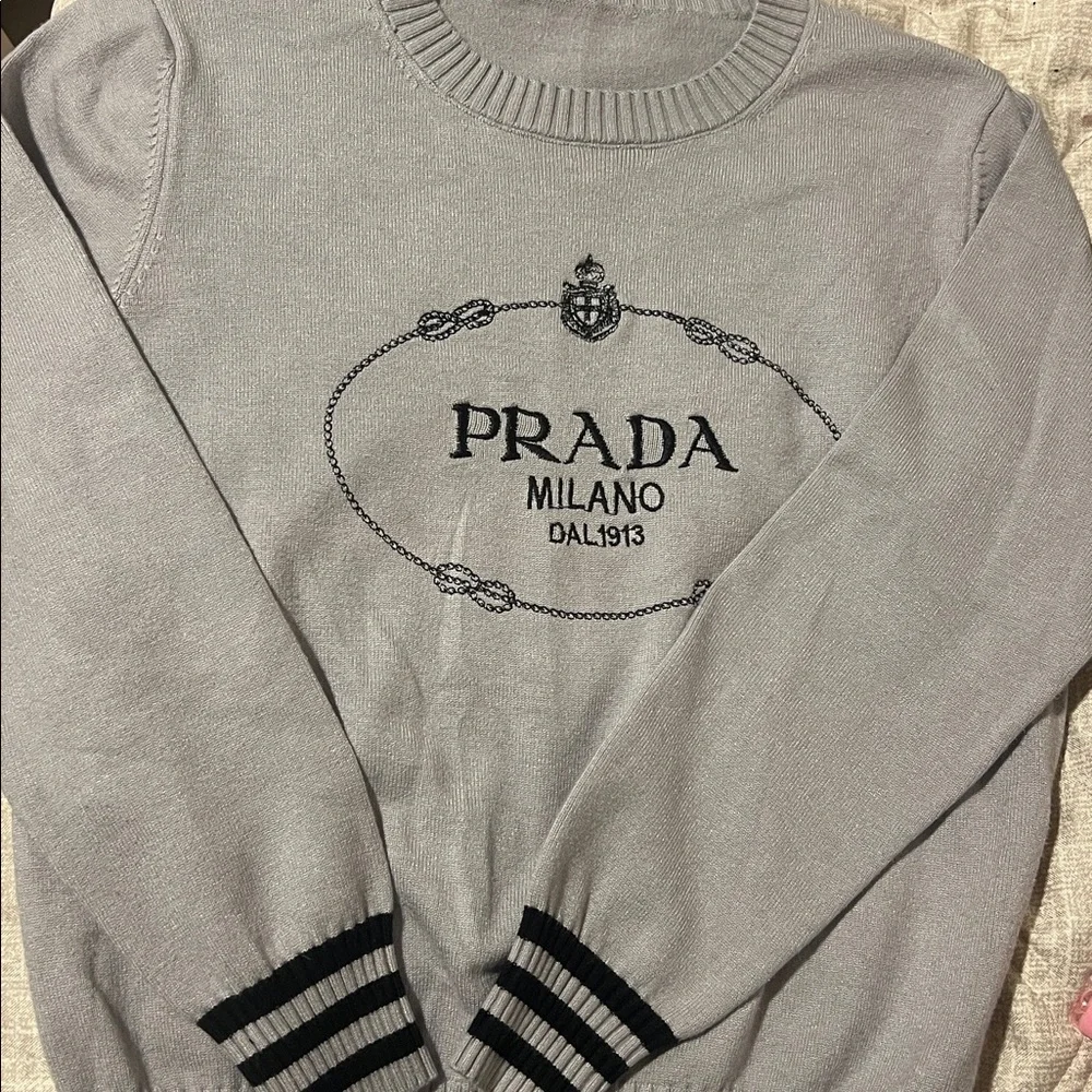 Prada Milano Dal 1913- Light Gray Crewneck Sweater-XL - Picture 5 of 5